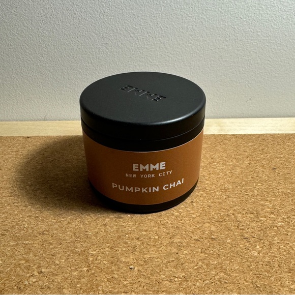 EMME Pumpkin Chai Candle Tin - Picture 1 of 1